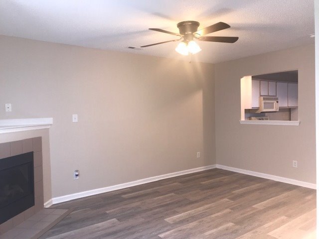 Foto del edificio - 809 Timberlake Trail