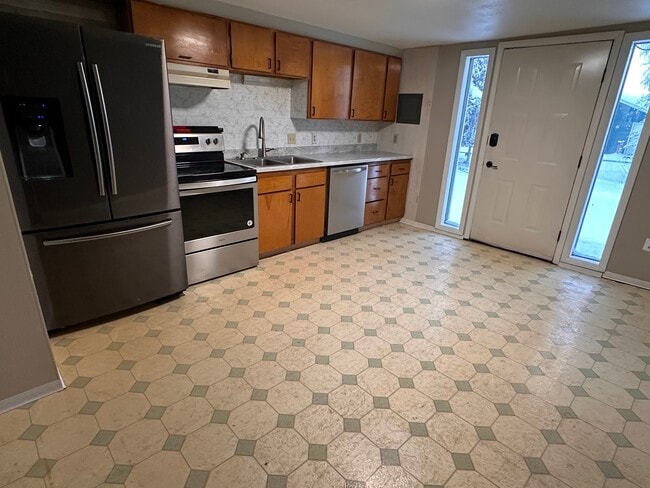 Foto del edificio - 150 Charles St