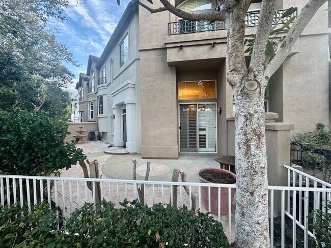 Foto del edificio - 3 Bedroom spacious home in Aliso Viejo (Ti...