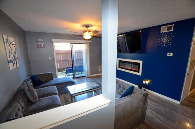 Foto del edificio - 2303 W Michigan Ave