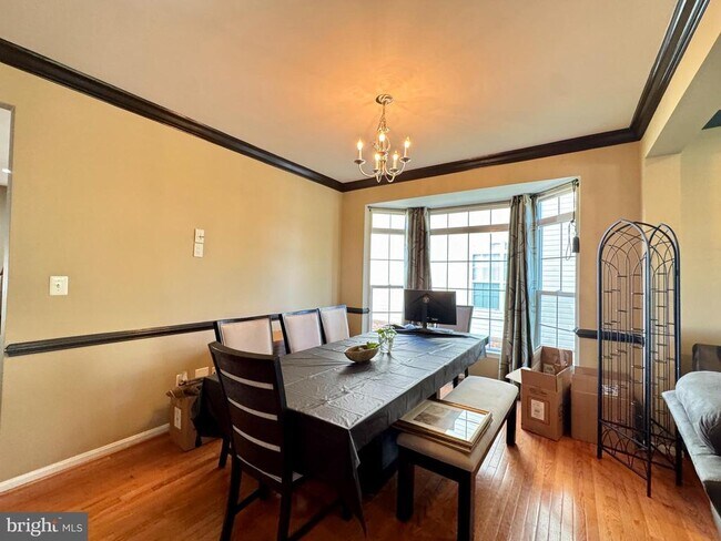 Foto del edificio - 11860 Skylark Rd