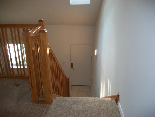 Foto del edificio - 570 Seegers Rd