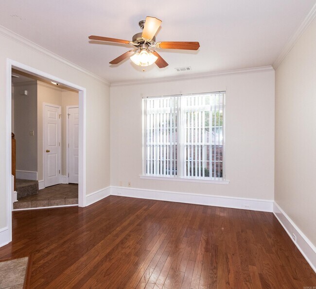 Foto del edificio - 7106 Ohio St