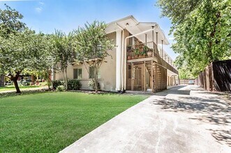 Building Photo - 4931 Junius St