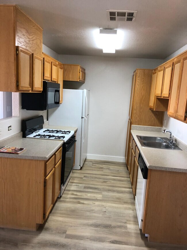 4730 E Craig Rd Unit 2200, Las Vegas, NV 89115 Condo for Rent in Las