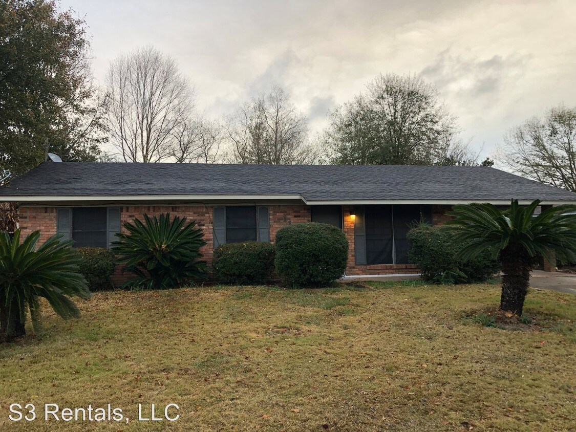 Primary Photo - 3 br, 1.5 bath House - 113 Dare Drive