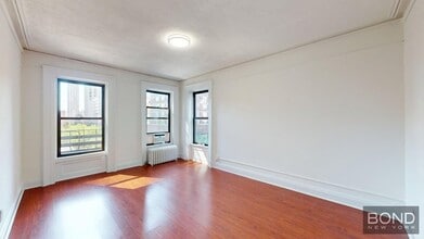 Building Photo - 171 E 88th St