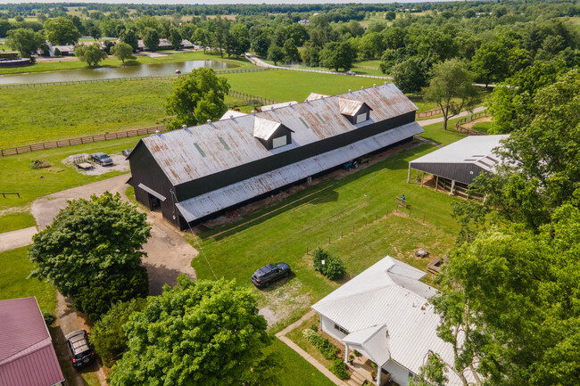 Building Photo - 2399 Long Valley Ln