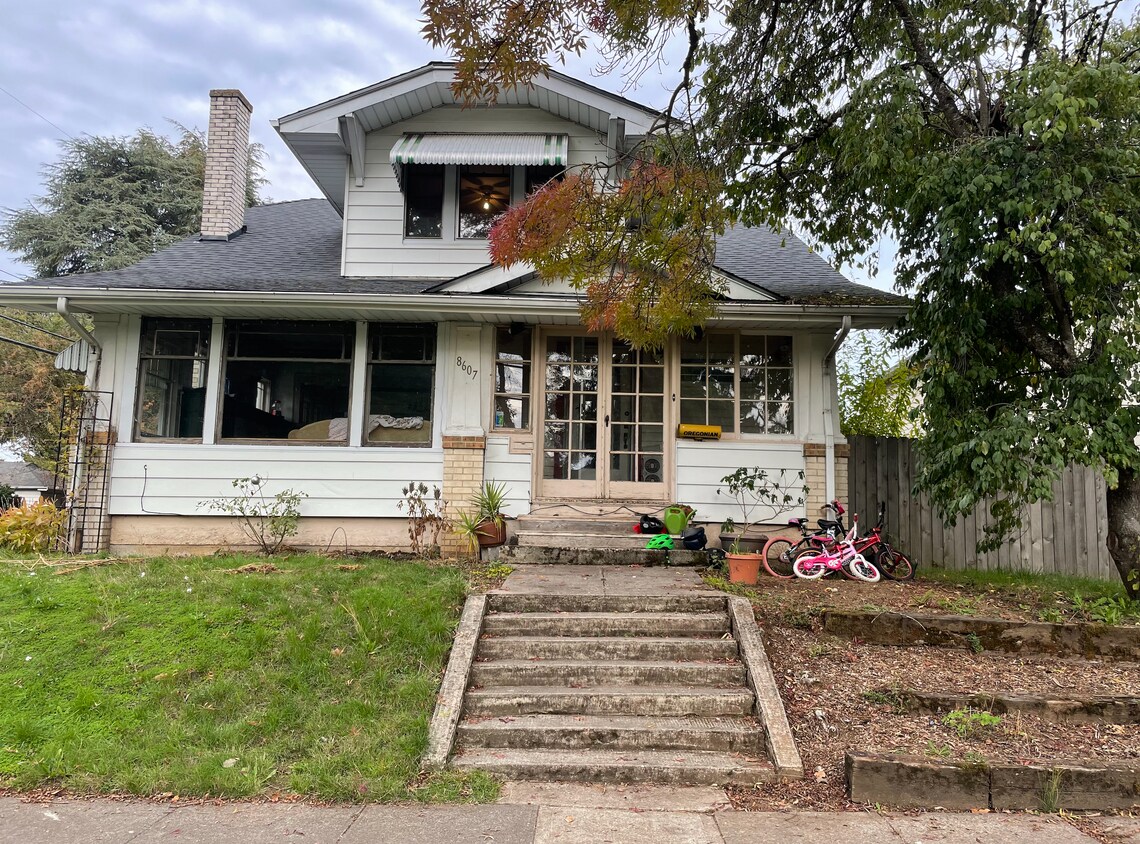 Foto principal - 8607 SE Morrison St