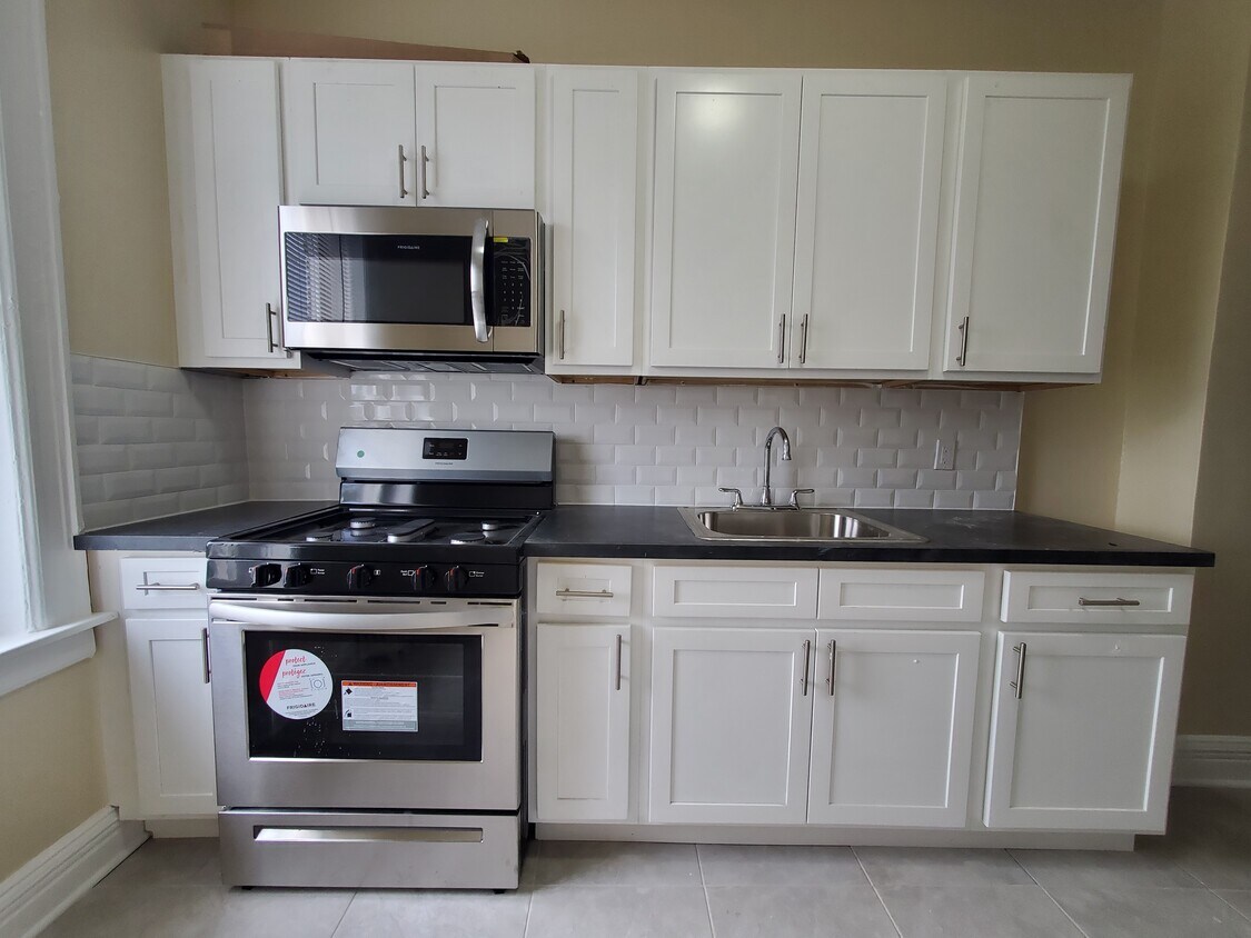 111 Fairview Ave Unit 58, Jersey City, NJ 07304 Apartments at 111