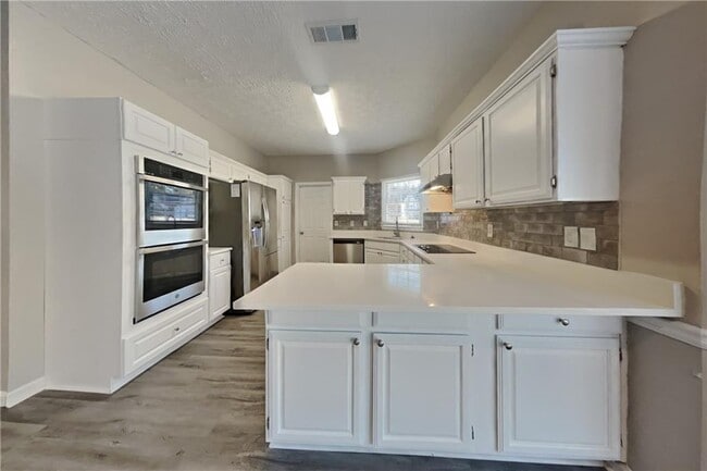 Building Photo - 3069 Commons Crossing