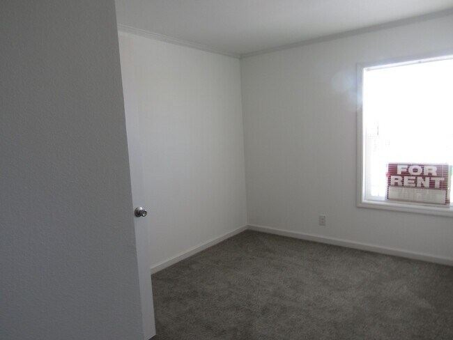 Foto del edificio - Newer Mobile Home on Westside