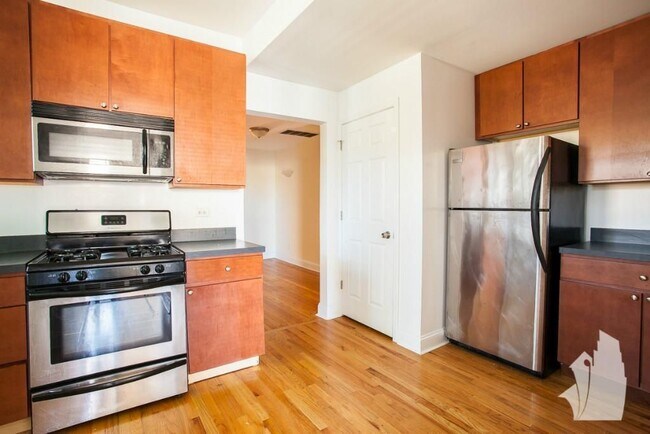 Foto del edificio - 3430 W Parker Ave