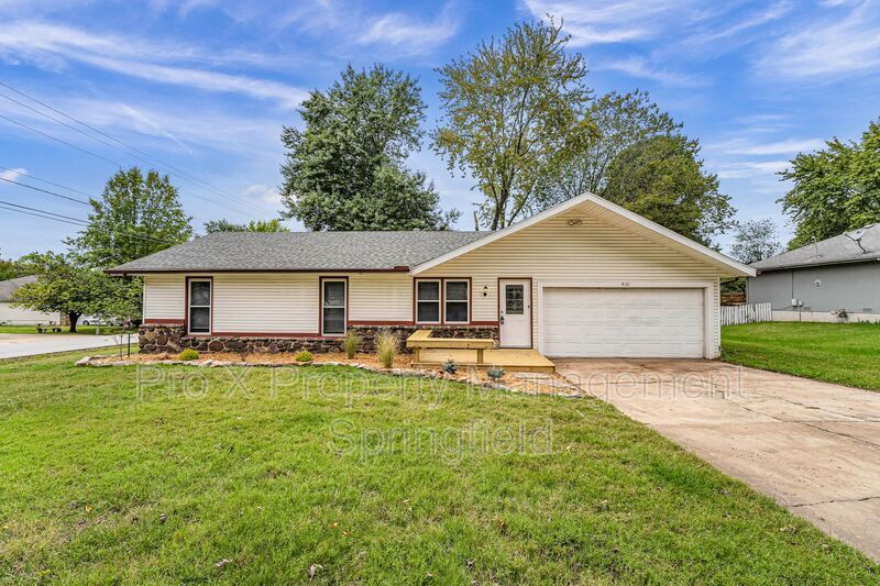 Primary Photo - 4131 S Ridgecrest Dr