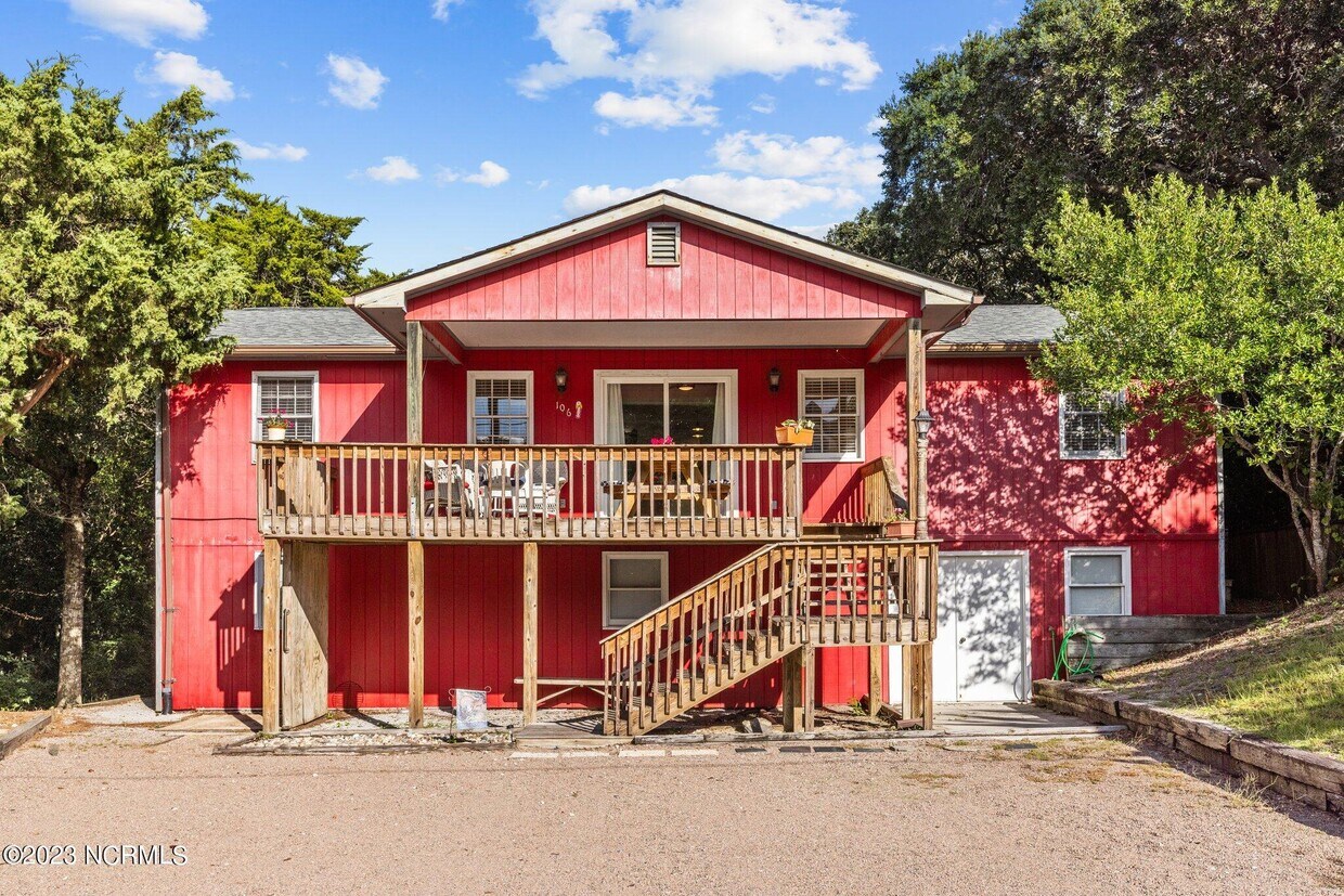 106 Deer Horn Dr, Emerald Isle, NC 28594 House Rental in Emerald Isle, NC