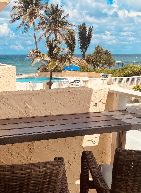 Foto principal - 5440 N Ocean Dr