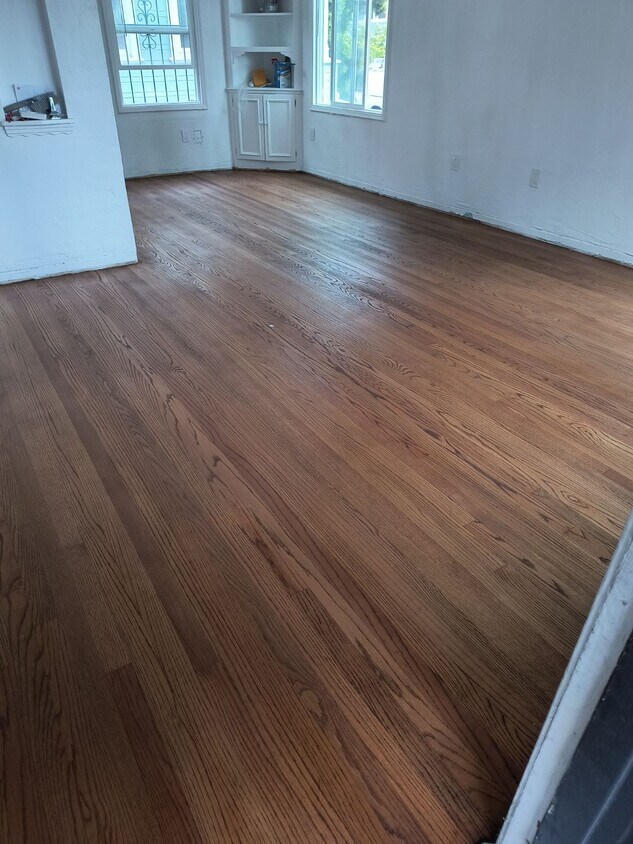 Foto principal - 6320 Shattuck Ave