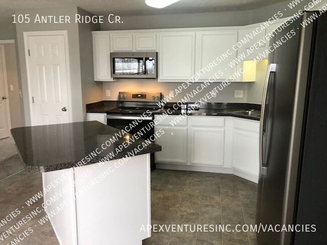 Building Photo - 105 Antler Ridge Cir