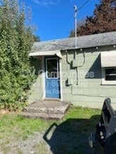 Building Photo - 47609 OR-58