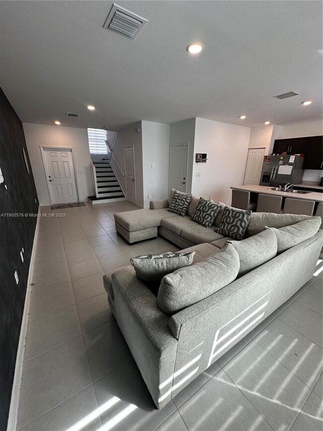 Foto del edificio - 10164 SW 231st Ln