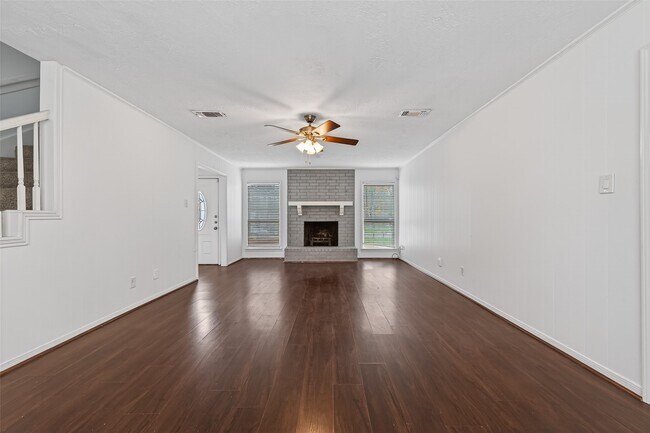 Foto del edificio - 17614 Telegraph Creek Dr