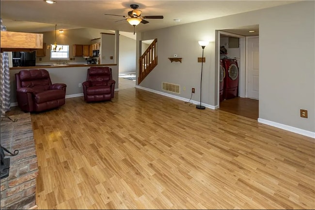 Foto del edificio - 1502 Brook Pointe Dr