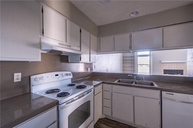 Foto del edificio - 5305 Indio Cove