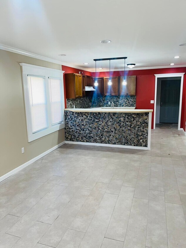 Foto principal - 2315 Booker St