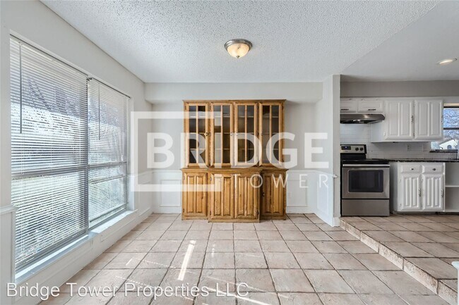 Foto del edificio - 4 br, 3 bath House - 106 Cedar View Drive