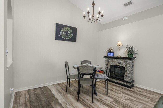 Foto del edificio - 21572 Brixham Run Loop