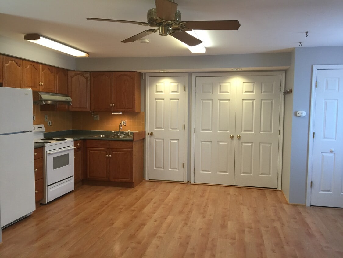 Primary Photo - 3030 Butler Pike