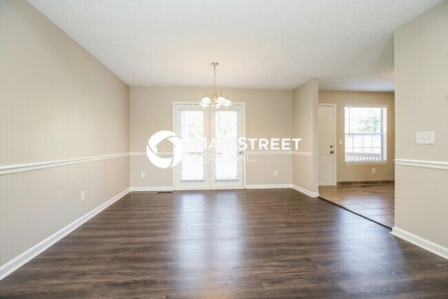 Building Photo - 3 Bedroom Pet-Friendly Home in ANTIOCH, TN with Main Street Renewal