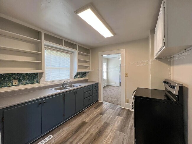 Foto del edificio - 1314 N Concord Ave