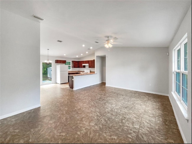 Foto del edificio - 1304 E Carolina Ave