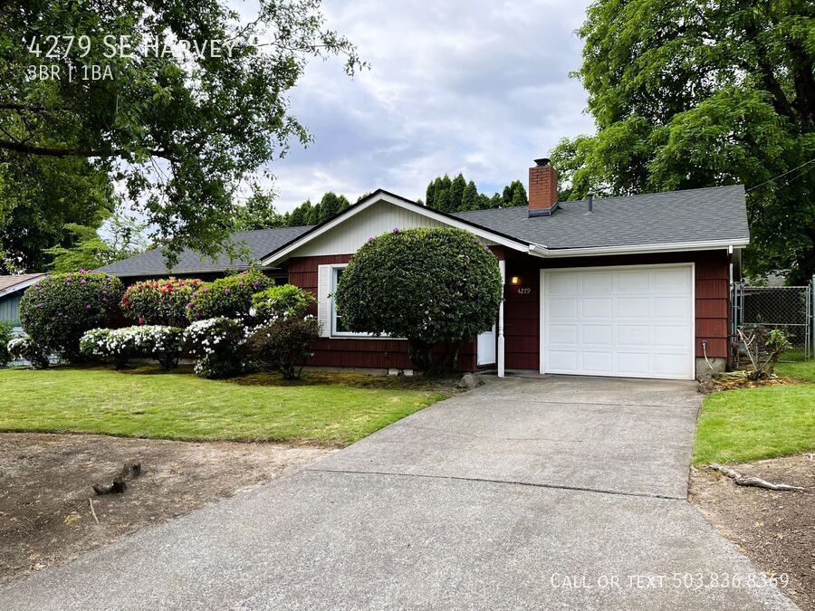 Foto principal - 4279 SE Harvey St