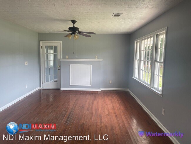 Foto del edificio - 2 br, 1 bath House - 4625 Austell Powder S...