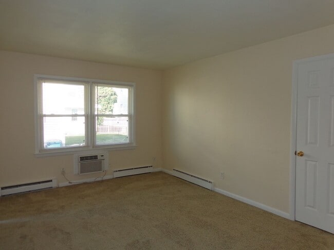 Photo - 4626 Coronet Avenue Apartment