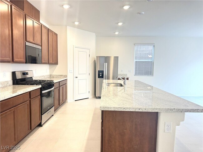 Building Photo - 10046 Sir Atlas Ct