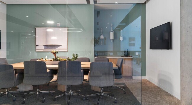 Foto del edificio - 333 E Roosevelt St