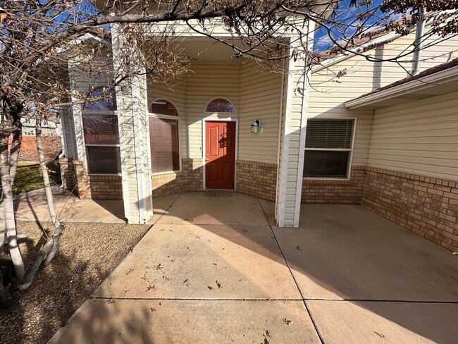 Foto del edificio - Beautiful Home!!