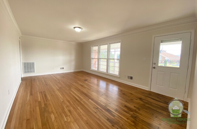Foto del edificio - 1409 W Parker Rd