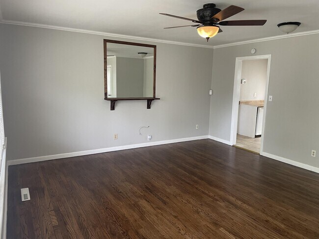 Foto del edificio - 8907 E 72nd St