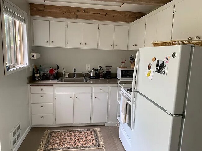 Foto del edificio - 21521 73rd Pl W