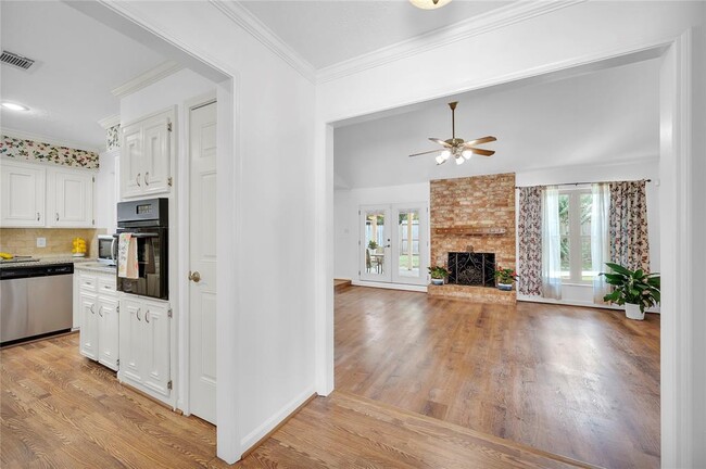 Building Photo - 4710 Marywood Dr