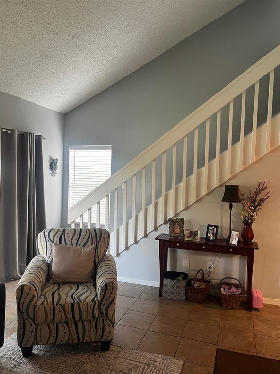Foto del edificio - 12900 Walden Rd