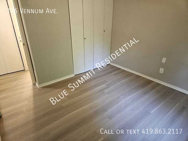 Foto del edificio - 346 Vennum Ave