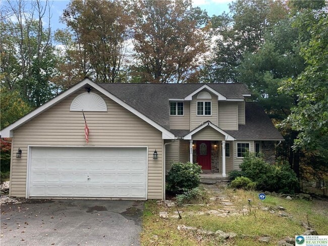 Building Photo - 520 Eagle Dr