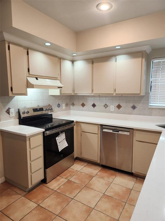 Foto del edificio - 927 NW 41st Dr