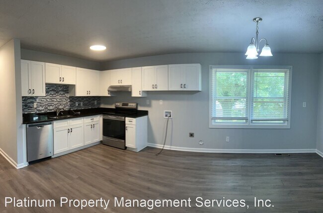 Foto del edificio - 3 br, 2 bath House - 123 Spruce St