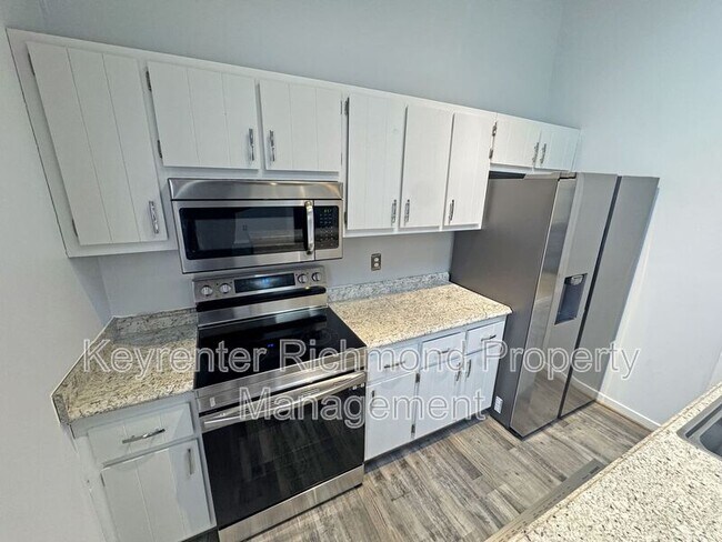Foto del edificio - 6139 Stockade Ct
